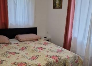 House Guest Houses Planinka , Dylbok dol
