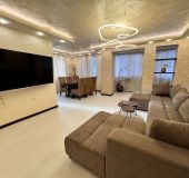 Apartment Modern Oasis in Varna Center