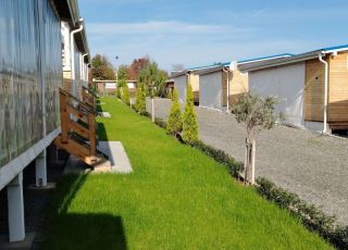 Каравана с веранда Арапя