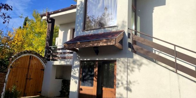 Къща При Приятели 