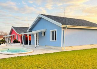 Бутикови вили Хамбарлии