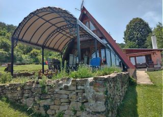 House Konstantin and Elena, Todoretsite