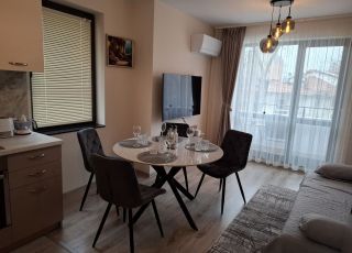 Apartment Apartments Vania , Hissarya