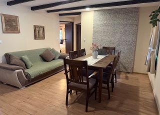 Къща СитиПарадайс Елена