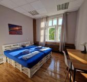 Apartment Guest Rooms Lambo's Corner 