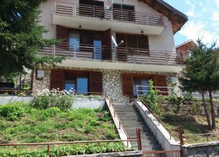 House Manastir , Manastir