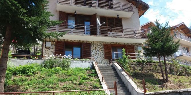 Къща Манастиръ