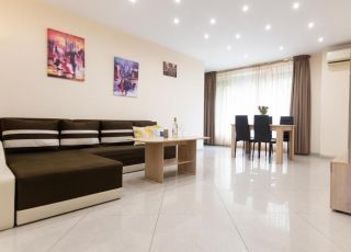 Апартамент BeCentral by RV Apartments