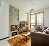 Уютно планинско студио с камина