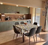 Апартамент 3-Стаен Лавели в кв. Левски