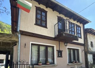 House Guest house Beevi, Cherni Osam