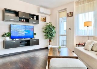 Apartment Sunny and Cozy for 4 Guests, Plovdiv