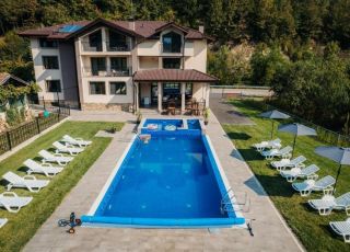 Къща за гости Бели Осъм