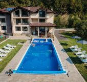 House Guest House Beli Osam