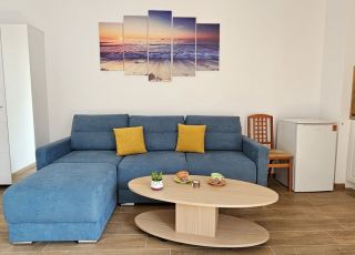 Апартамент Maré Varna