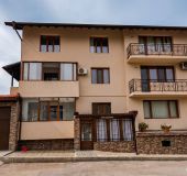 Семеен хотел Емара Лодж Банско