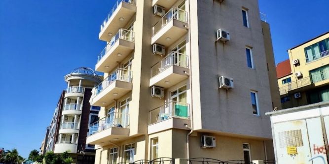 Къща  Амон Ра 2