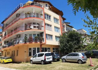 House Daniela, Primorsko