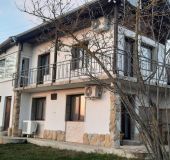 Къща Green Living -„Зеленият хълм