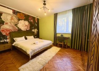 Бутиков апартамент в центъра