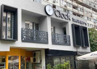 Hotel O'clock bed and SPA, Burgas