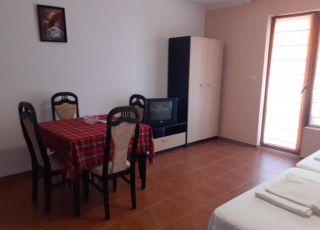 Apartment Studio Marina Ville, Saint Vlas
