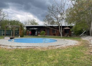 House “Mirra Svyat Guest Rooms”, Krushuna