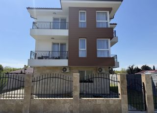House Greenhouse, Chernomorets