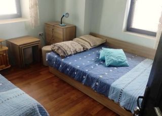 Separate room Rooms from guests 