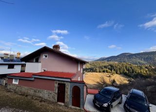 House Stoychenski izgrev, Stoykite
