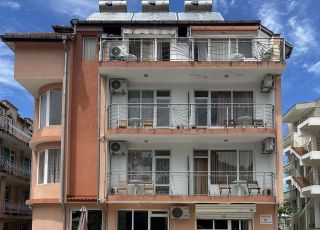 House Guest house Asya, Kiten