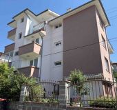 House Къща за гости в гр.Черноморец