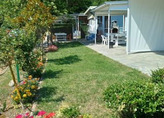 Bungalow Houses Sea Corner, Lozenets