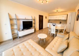 Apartment Boutique 1BR in Long Beach , Shkorpilovtsi