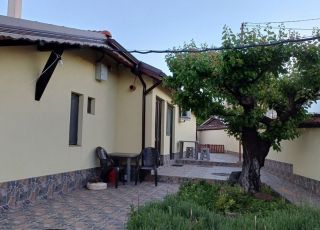 House LEBED, Srebyrna