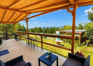 Bungalow Villa Wild and Beautiful, Ovchartsi