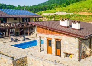 House Guest House Manov, Boazyt