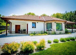 House Kapinovata kashta, kapinovo, Veliko Tarnovo