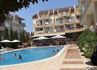 Apartment Hotel Iris, Ravda