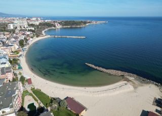 Apartment White Sands Beachfront Getaway, Nessebar