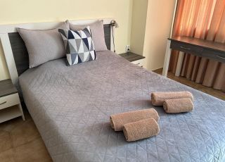 Apartment White Sands Beachfront Getaway, Nessebar
