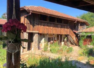 House Maystor Nikola Gogov, Brushlyan