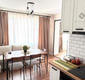 House Crossroad Guest House