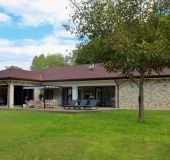 House Anor Residence Guest House