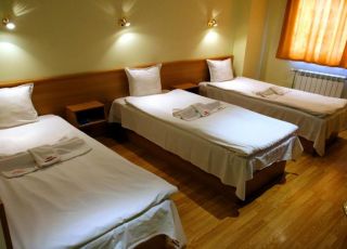 Hotel Mehdjarel, Shumen