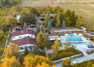 Hotel Complex Asenevtsi, Tsareva livada