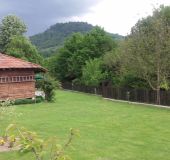 Къщи за гости Костови