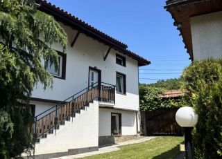 House Damyanova, Apriltsi