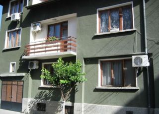 Separate room Valentino Guest Rooms, Kyustendil