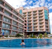 Хотел Лилия